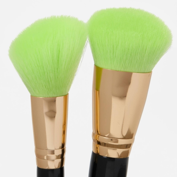 "Evil Queen" 6 Piece Brush Set - Picture 8 of 11